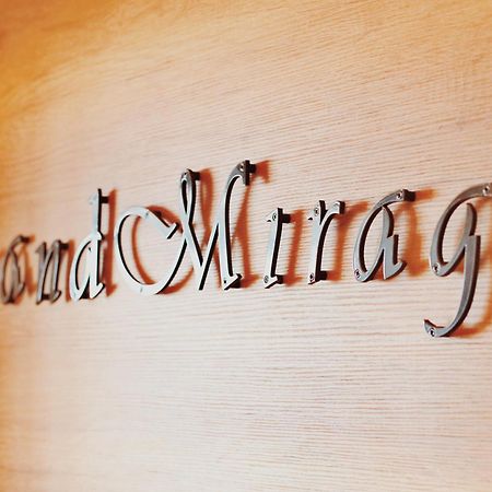 Grand Mirage Hotel Vlorë Екстериор снимка