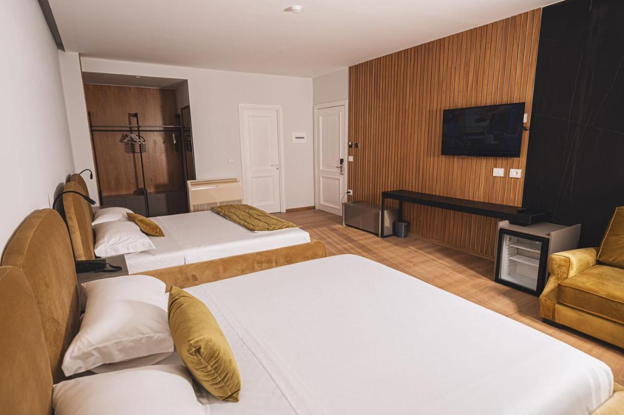 Grand Mirage Hotel Vlorë Екстериор снимка