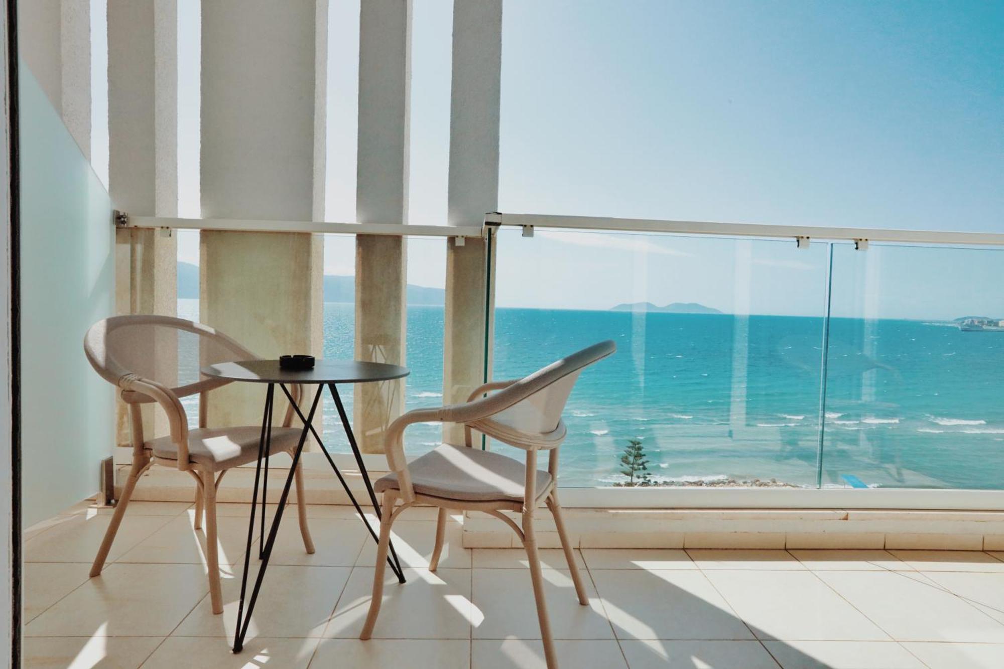 Grand Mirage Hotel Vlorë Екстериор снимка
